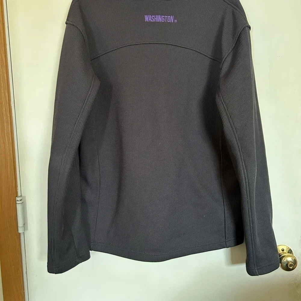 Colosseum Washington Huskies men zip Up Jacket size large